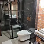 Two-level Catchy Loft & Castle דירה *